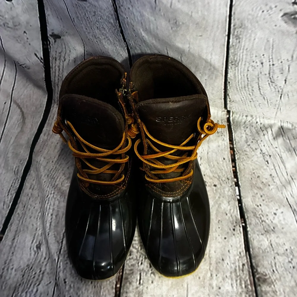 Sperry Top-Sider STS91176 Brown Ankle Saltwater Duck‎ Boots Women’s Size 8M GUC